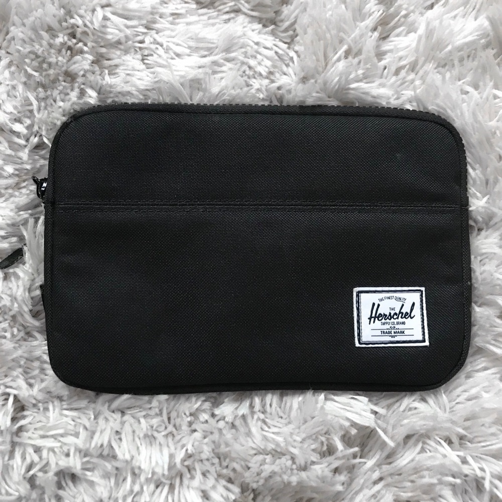 Herschel Black Zipper Pouch